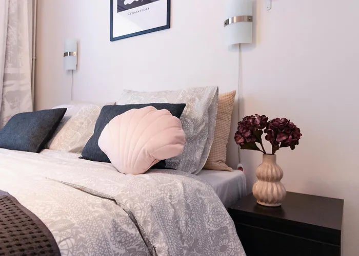 Romantic Sauna Retreat Near Sello And Nature Perfect Lägenhet