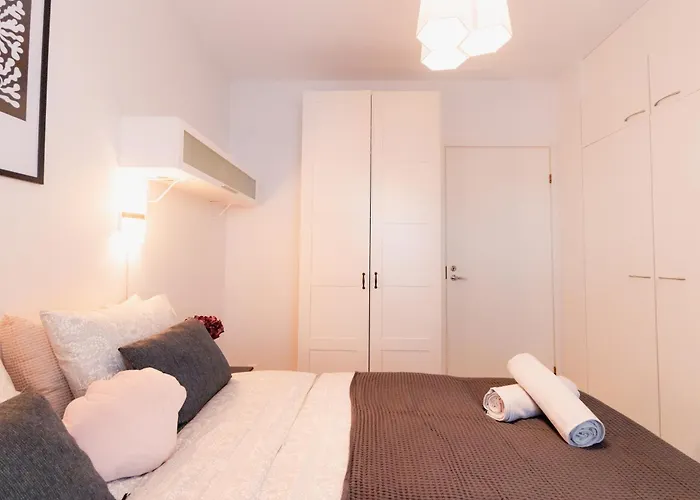 Romantic Sauna Retreat Near Sello And Nature Perfect Lägenhet Esbo